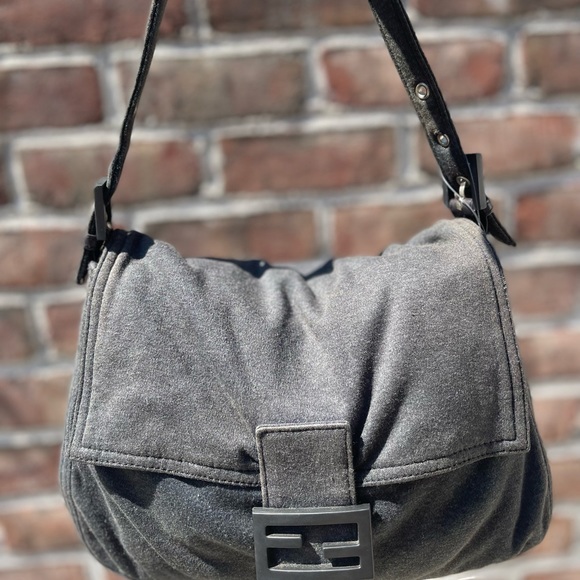 FENDI Jersey Mama Baguette Charcoal Grey - Picture 10 of 10